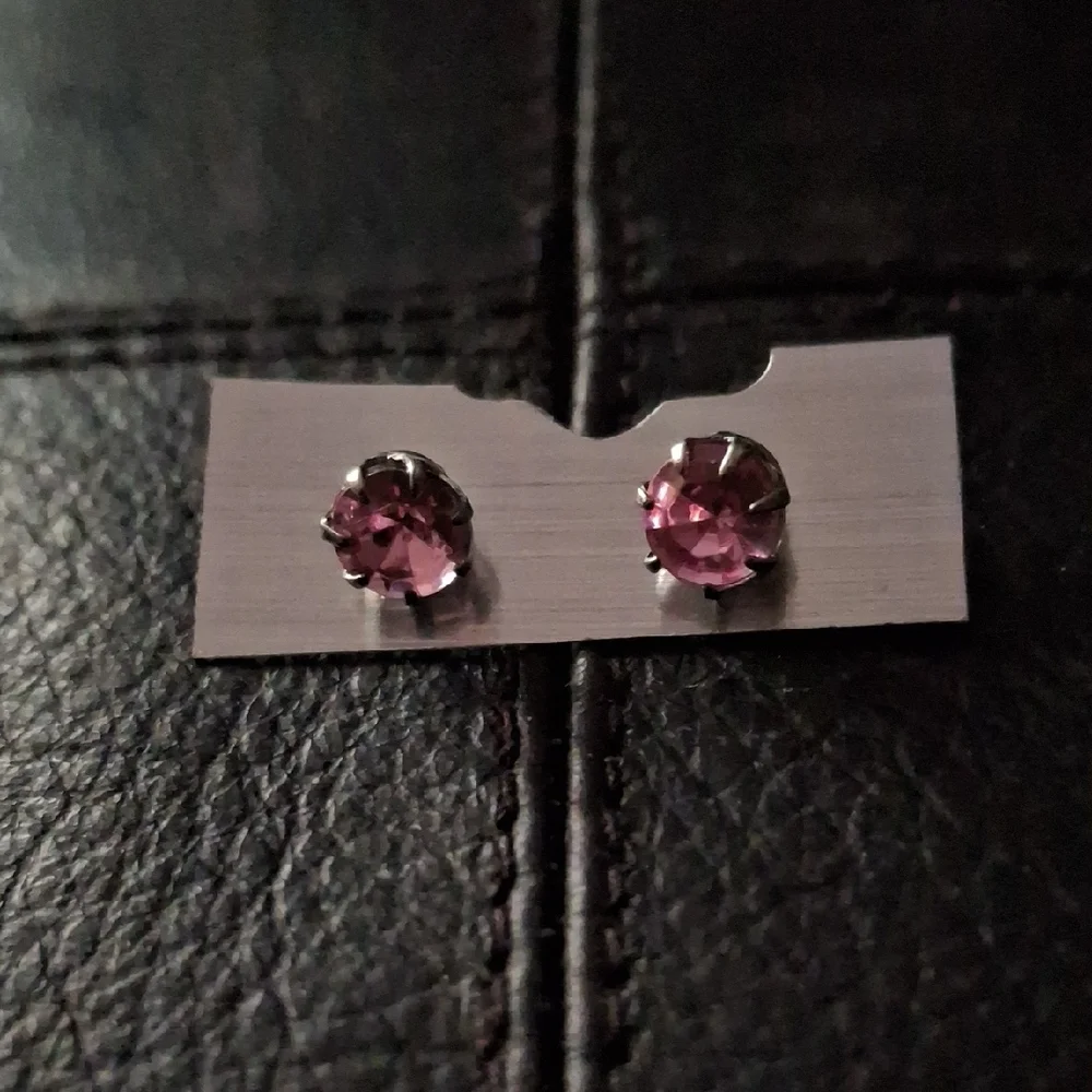Elegant Pink Stud Earrings
